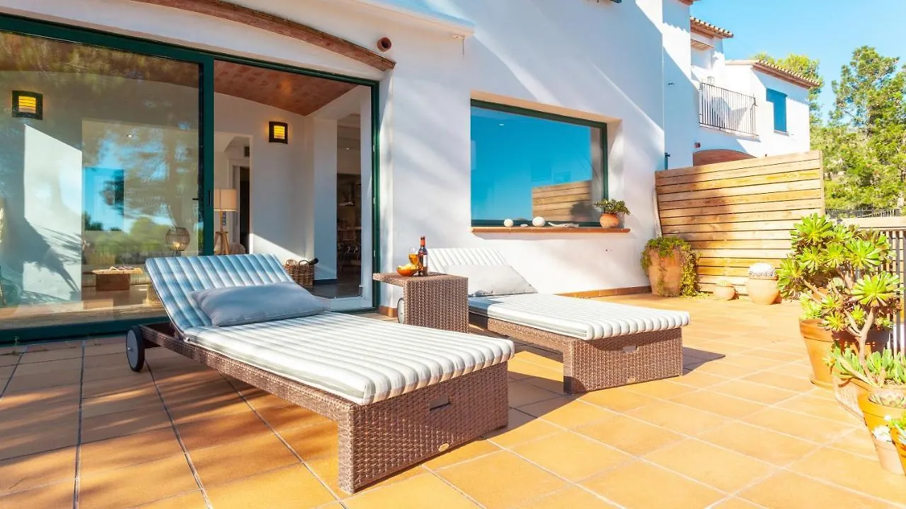 Cala Nostra - Puig Villa Tamariu 0*,